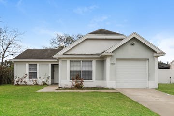 2210 Merrin St N Plant City, FL 33563